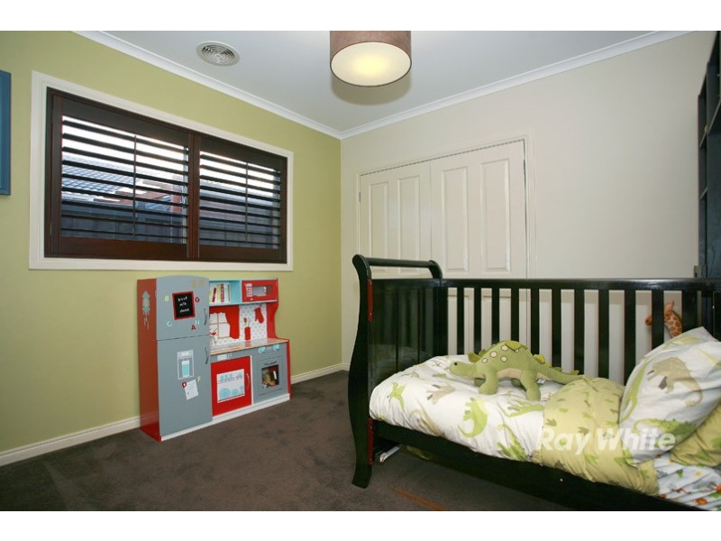 7 Locky Grove, Lyndhurst VIC 3975