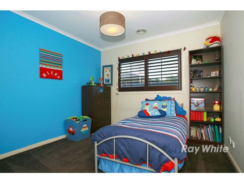 7 Locky Grove, Lyndhurst VIC 3975