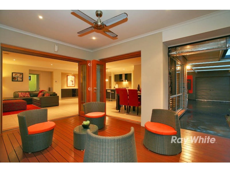 7 Locky Grove, Lyndhurst VIC 3975