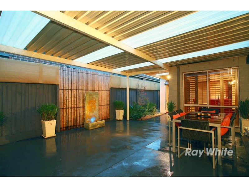 7 Locky Grove, Lyndhurst VIC 3975