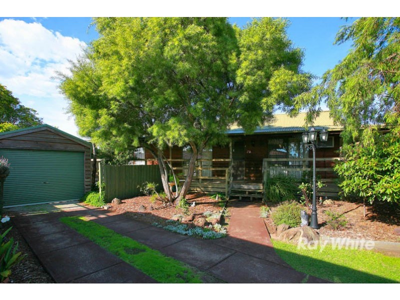 28 Monahans Road, Cranbourne VIC 3977