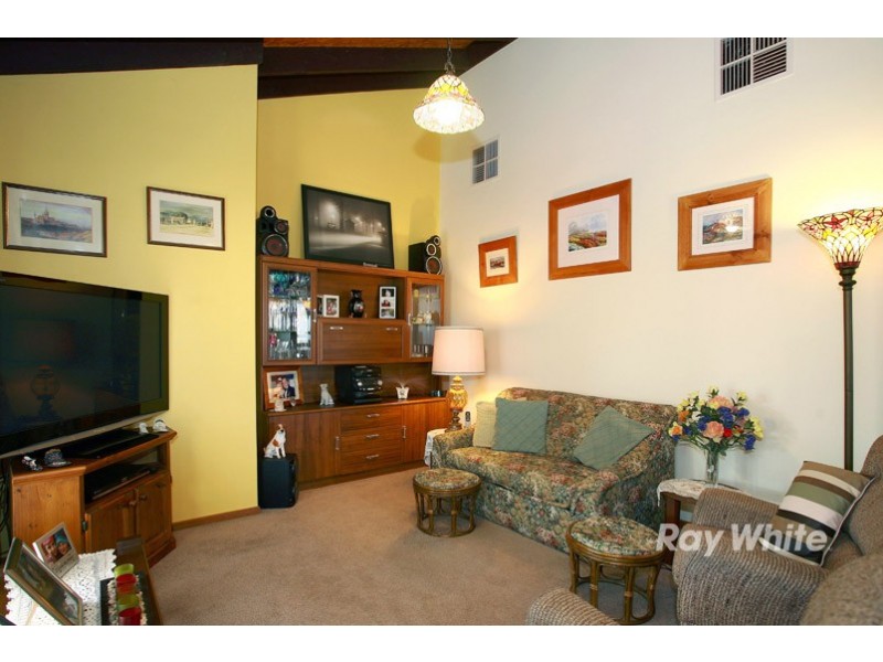 28 Monahans Road, Cranbourne VIC 3977