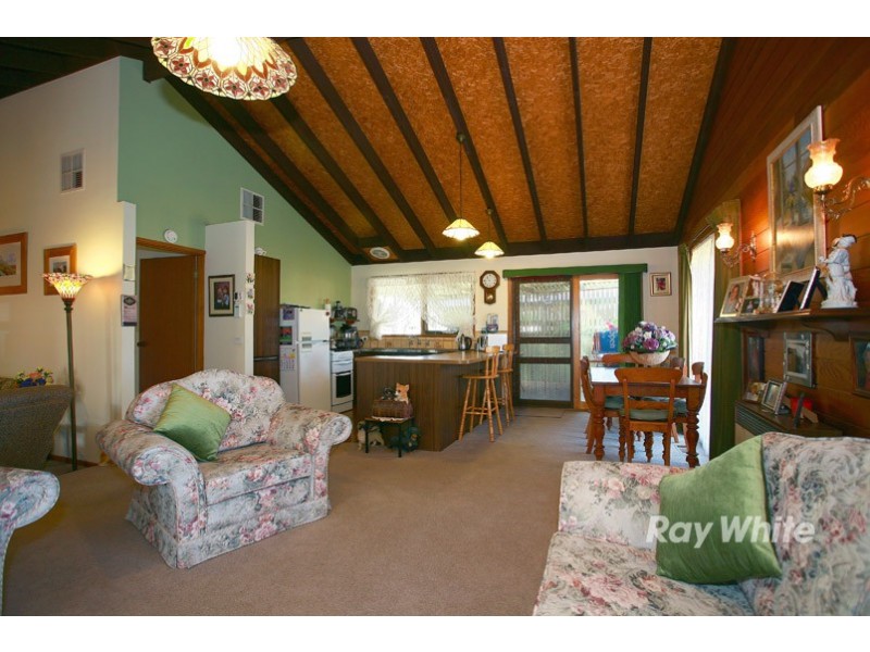 28 Monahans Road, Cranbourne VIC 3977