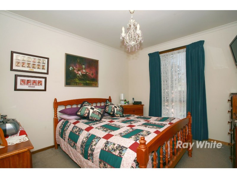 28 Monahans Road, Cranbourne VIC 3977