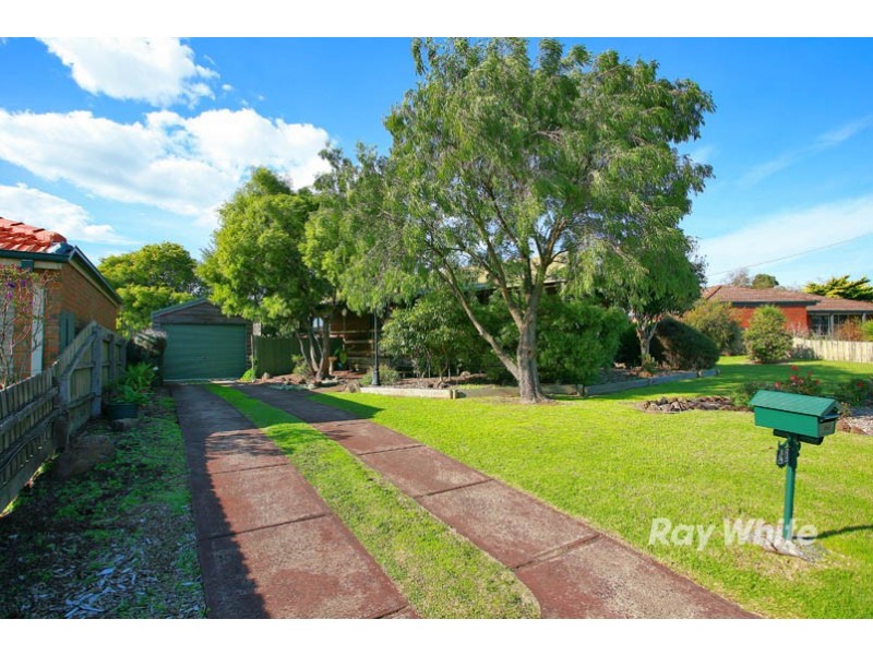 28 Monahans Road, Cranbourne VIC 3977