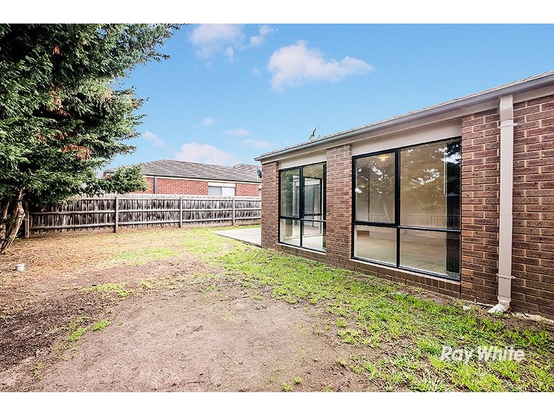 5 Bewley Way, Berwick VIC 3806