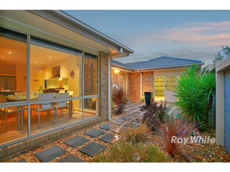 5 Red Mallee Court, Lyndhurst VIC 3975