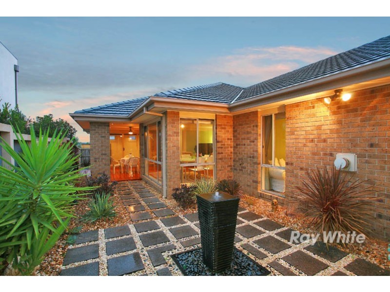 5 Red Mallee Court, Lyndhurst VIC 3975