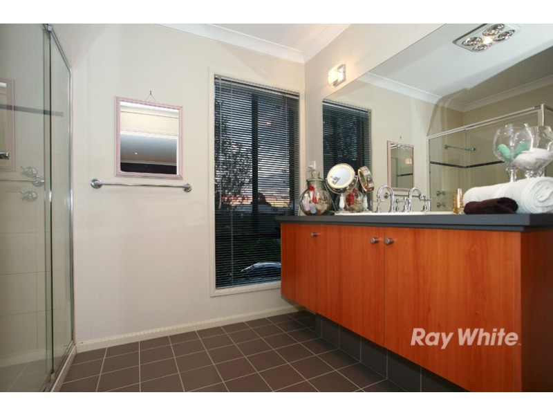 9 Crabapple Close, Lyndhurst VIC 3975