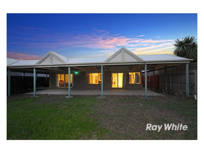 21 Elliott Parade, Lynbrook VIC 3975