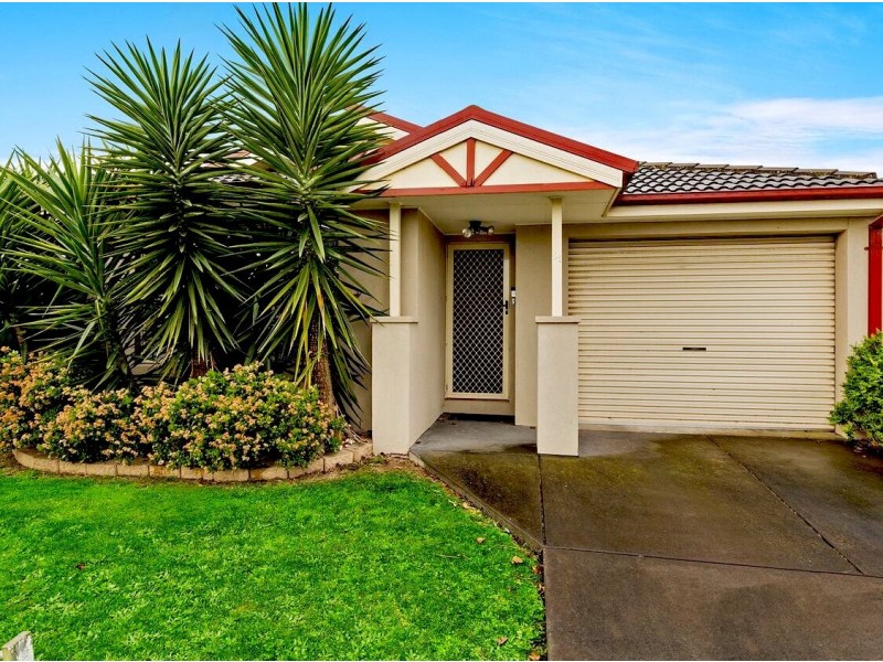 21 Pipetrack Circuit, Cranbourne East VIC 3977