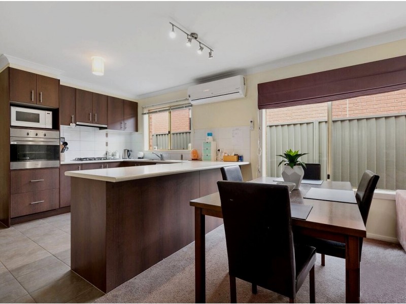 21 Pipetrack Circuit, Cranbourne East VIC 3977