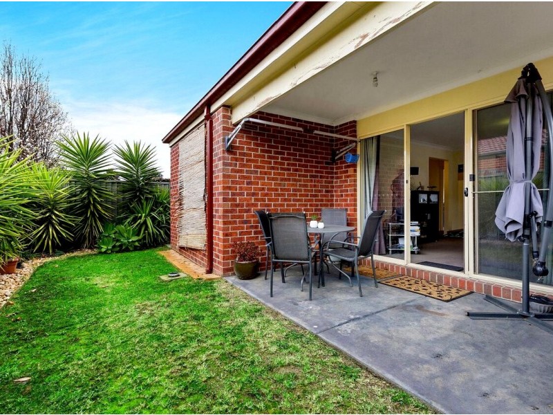 21 Pipetrack Circuit, Cranbourne East VIC 3977