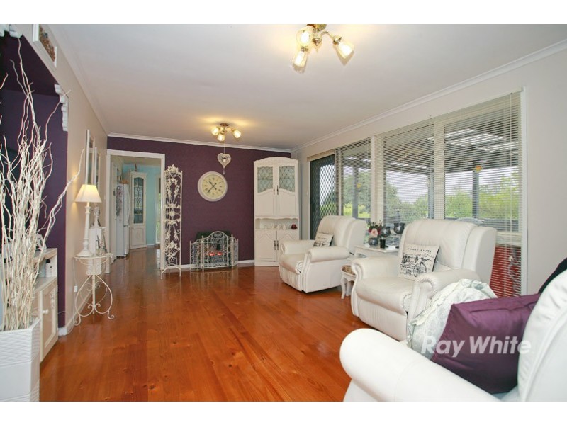 8 Sutherland Court, Endeavour Hills VIC 3802