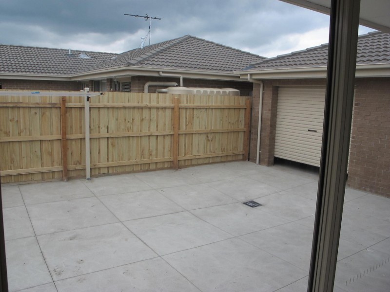 2/9 Burnnett Court, Longwarry VIC 3816