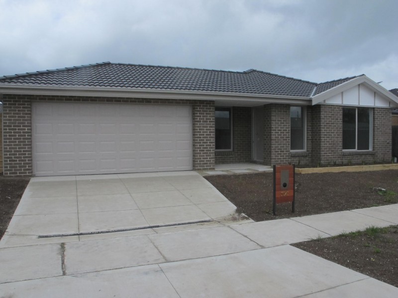 2/9 Burnnett Court, Longwarry VIC 3816