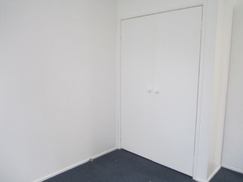 33 Maltravers Crescent, Cranbourne North VIC 3977