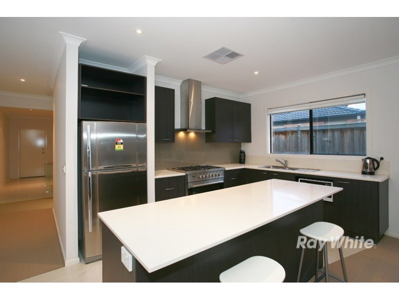 26 Banfield Place, Lyndhurst VIC 3975