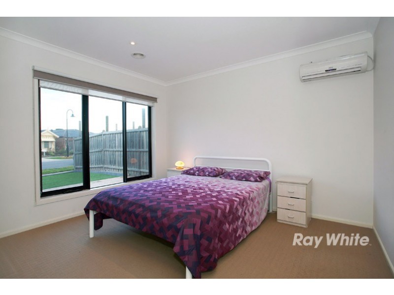 26 Banfield Place, Lyndhurst VIC 3975