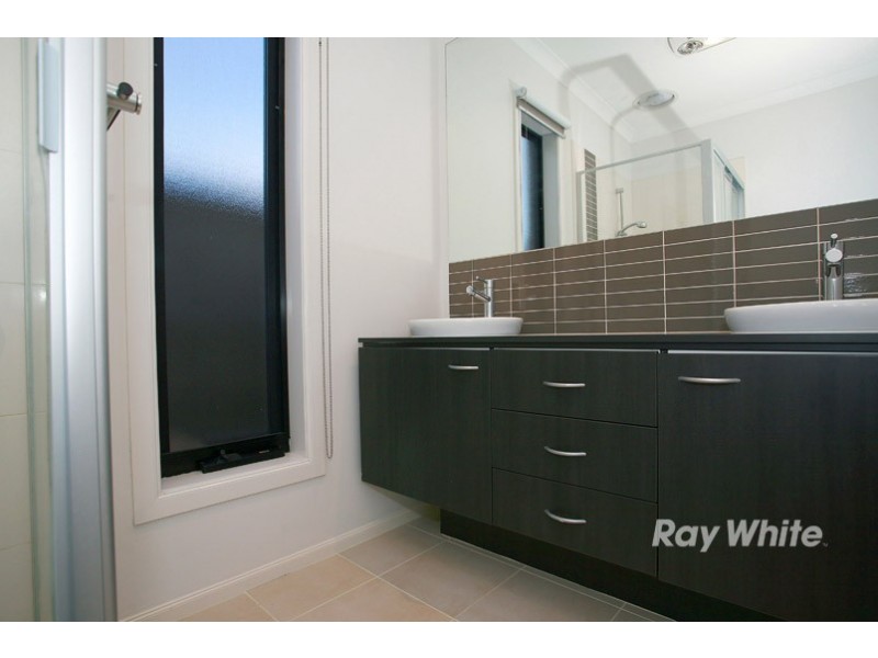 26 Banfield Place, Lyndhurst VIC 3975