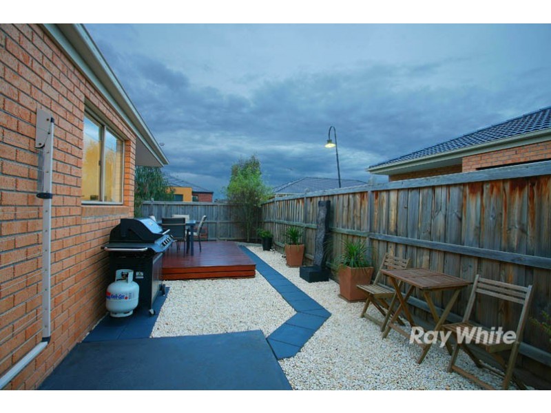 4 Camkerr Place, Lyndhurst VIC 3975