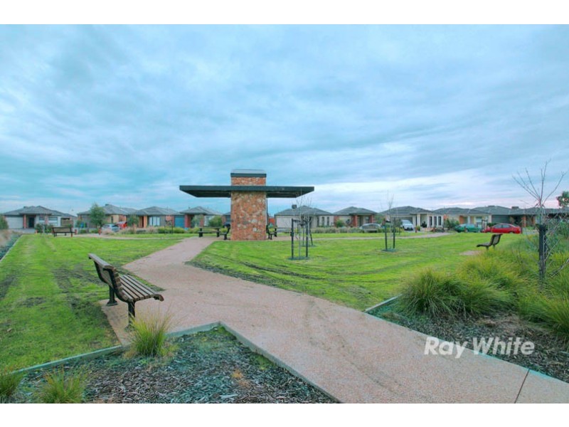4 Camkerr Place, Lyndhurst VIC 3975