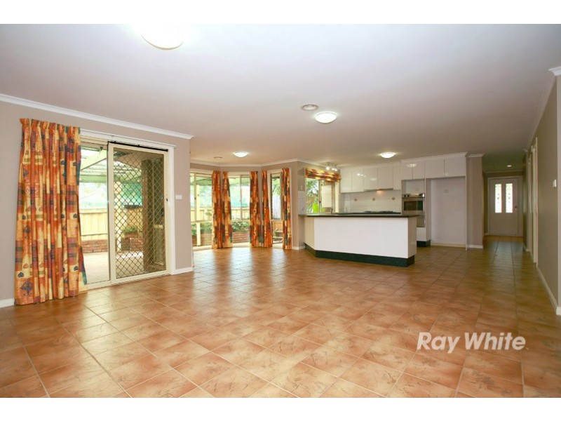 2 Jagger Circuit, Cranbourne East VIC 3977