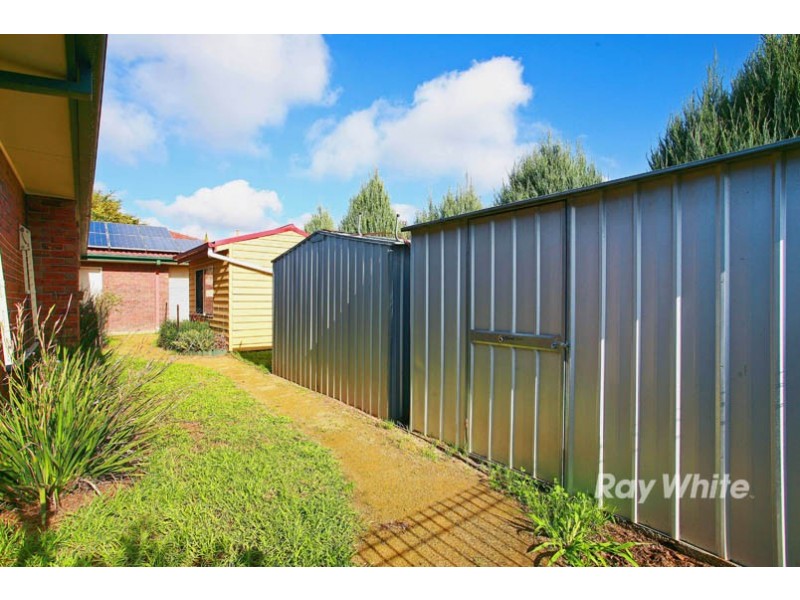 2 Jagger Circuit, Cranbourne East VIC 3977