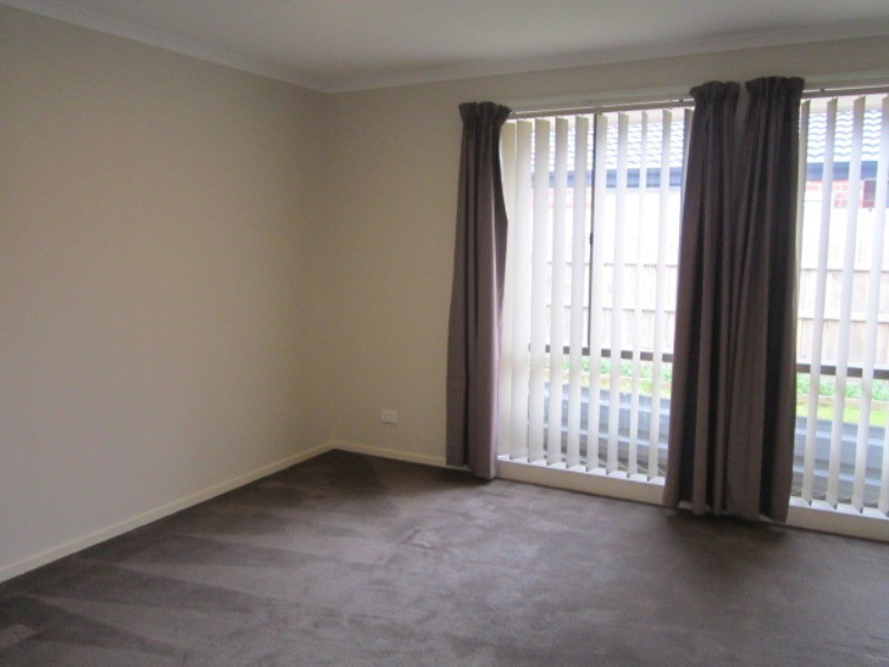 48 Central Road, Hampton Park VIC 3976