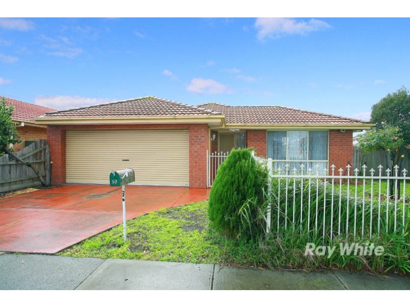 10 Montrose Way, Cranbourne West VIC 3977