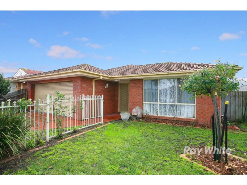 10 Montrose Way, Cranbourne West VIC 3977