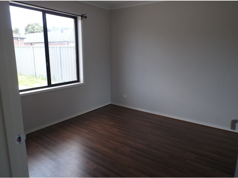 23 Birdwell Drive, Cranbourne East VIC 3977