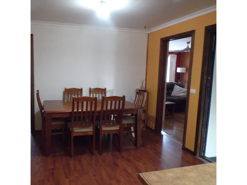 106 Endeavour Drive, Cranbourne North VIC 3977