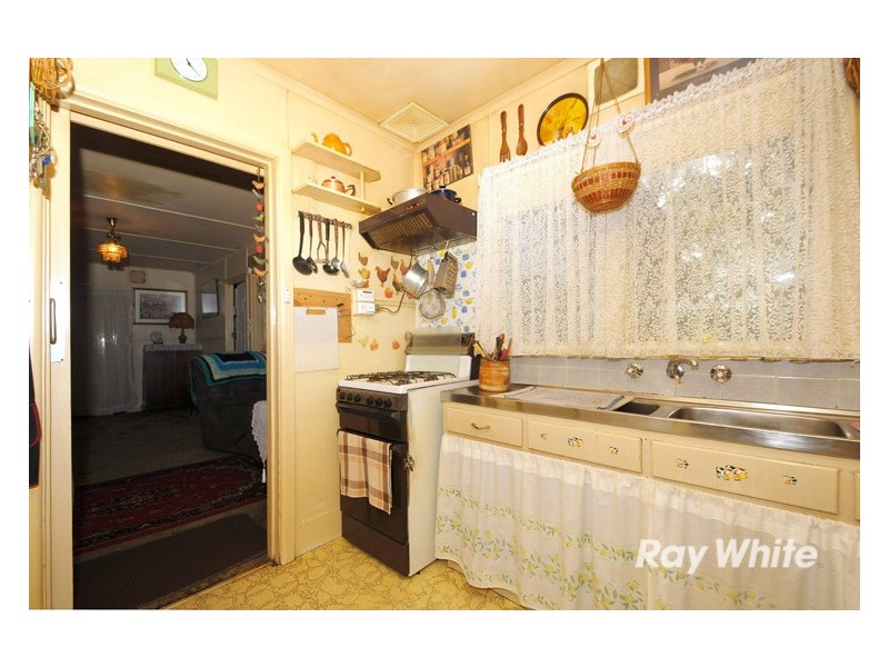 8 William Road, Carrum Downs VIC 3201