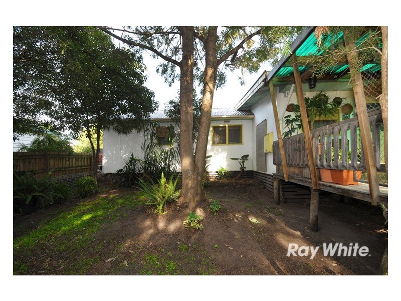 8 William Road, Carrum Downs VIC 3201