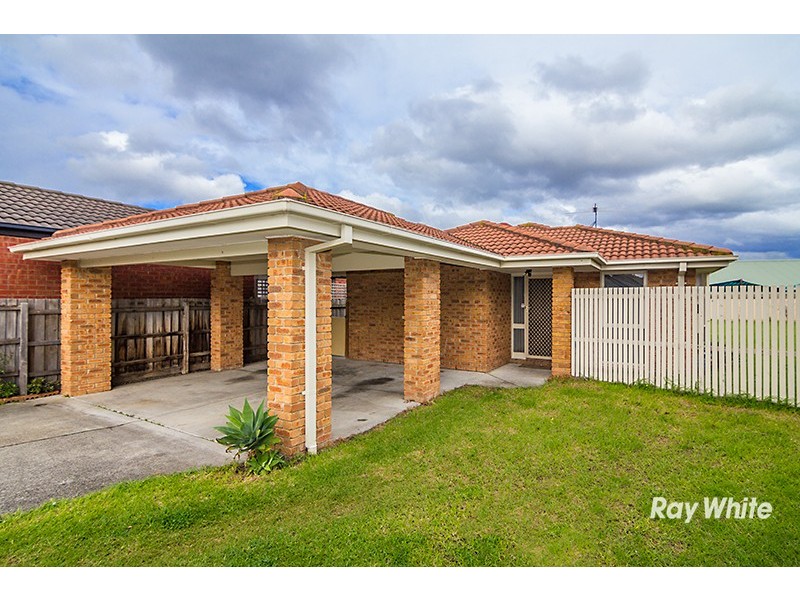 21 Franks Way, Cranbourne North VIC 3977