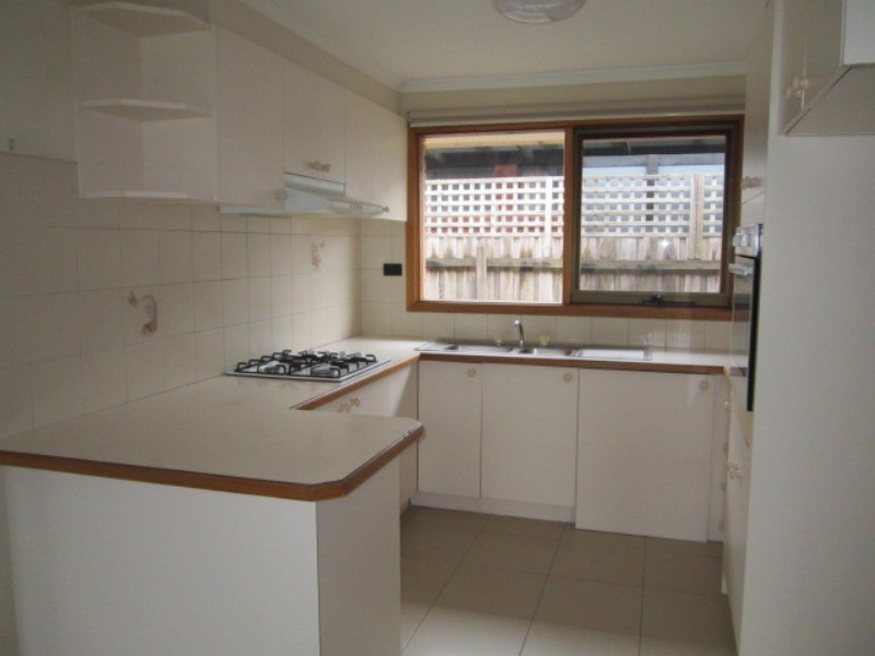 21 Franks Way, Cranbourne North VIC 3977