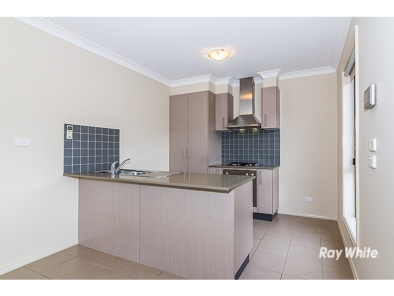 13 Pharaoh Drive, Cranbourne North VIC 3977
