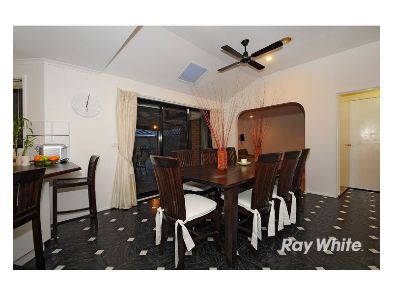 11 Fig Court, Cranbourne North VIC 3977