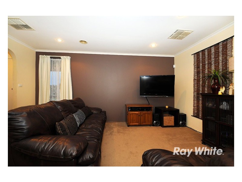 11 Fig Court, Cranbourne North VIC 3977