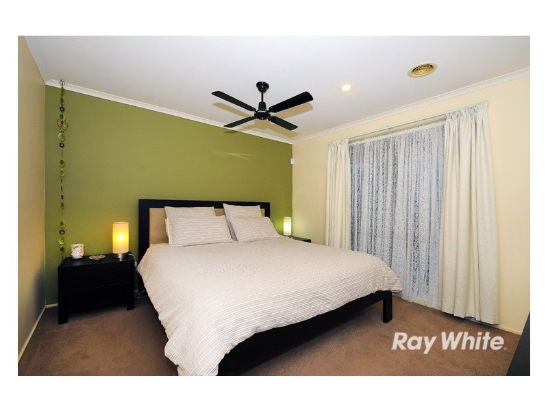 11 Fig Court, Cranbourne North VIC 3977