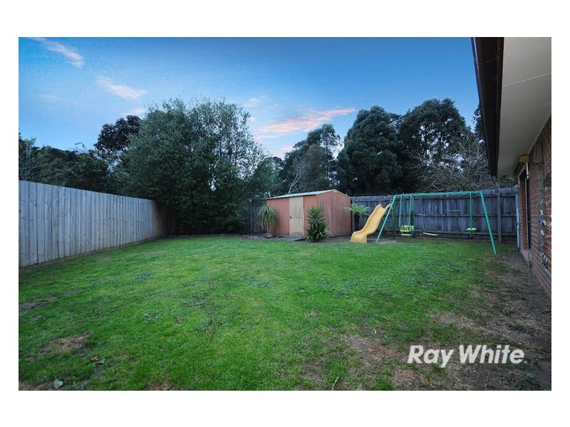 11 Fig Court, Cranbourne North VIC 3977