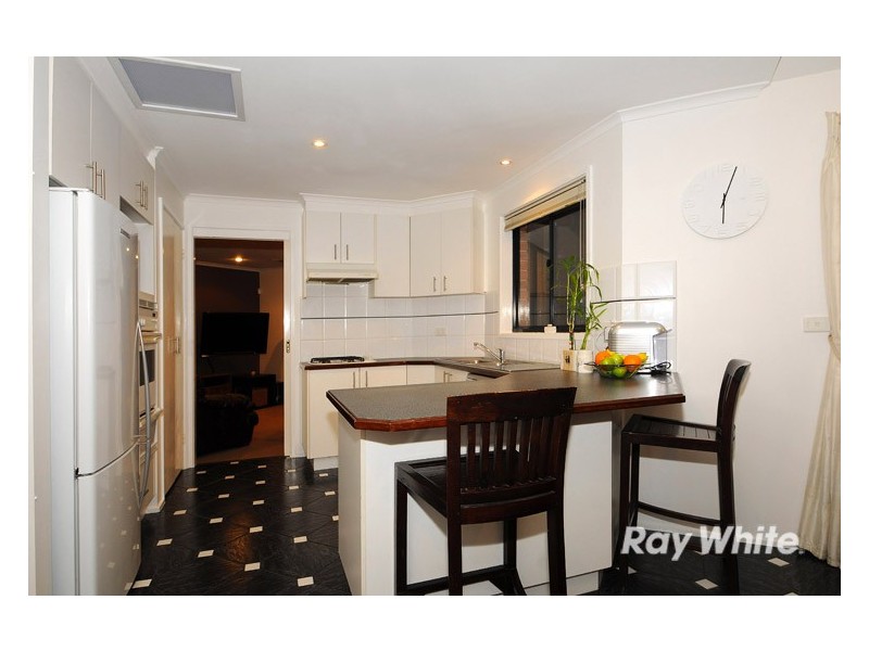 11 Fig Court, Cranbourne North VIC 3977