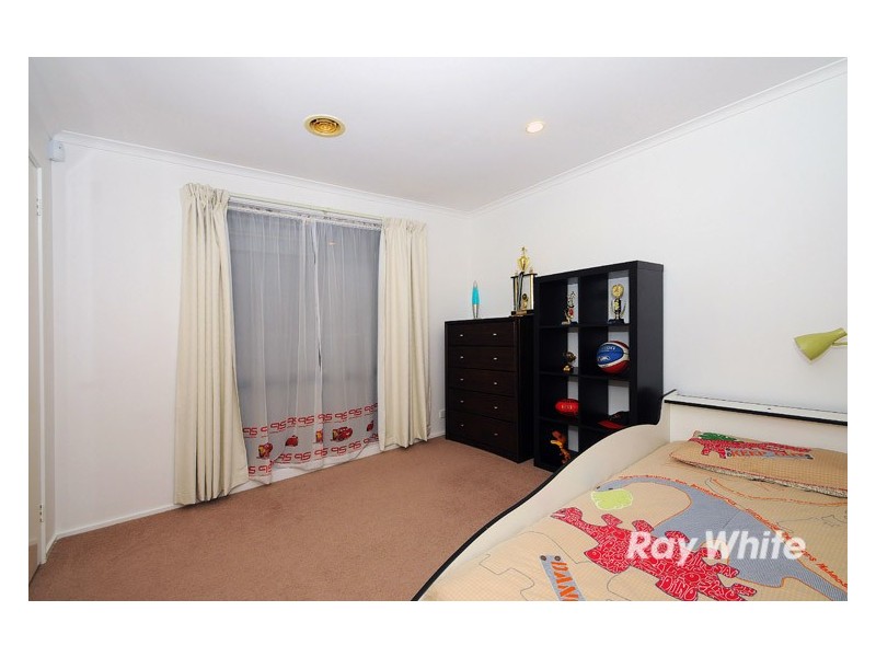 11 Fig Court, Cranbourne North VIC 3977