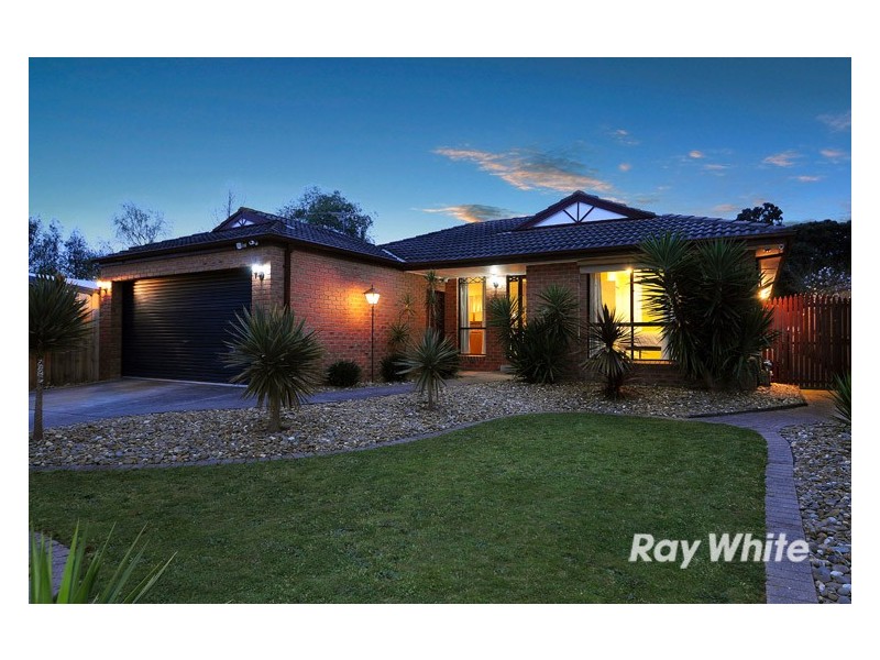 11 Fig Court, Cranbourne North VIC 3977