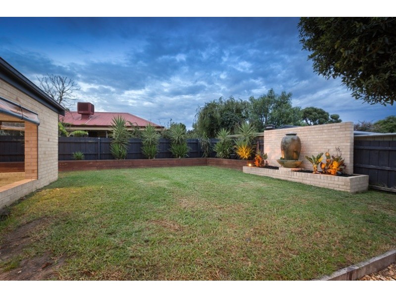 6 Dotterel Close, Blind Bight VIC 3980