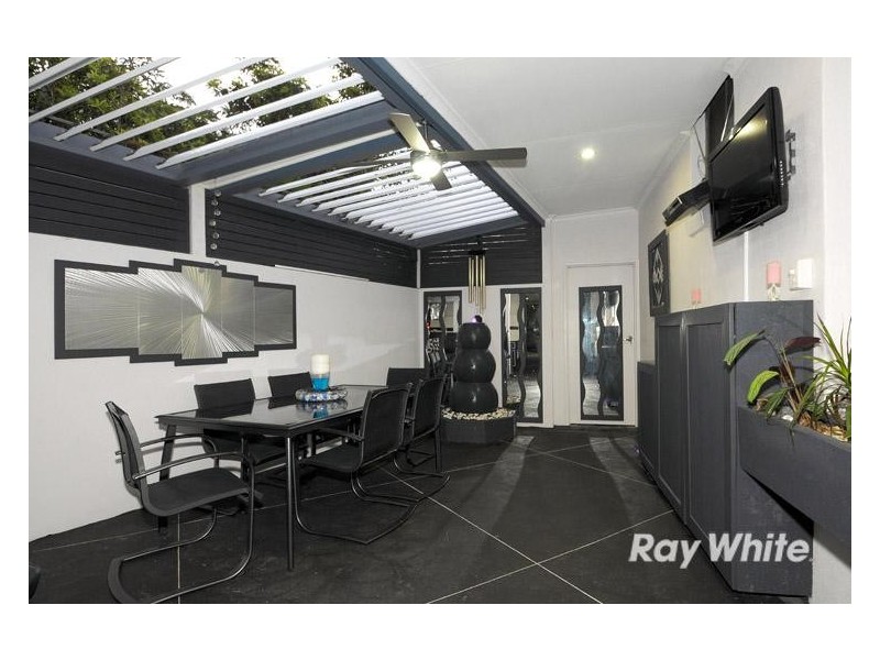 14 Lupin Court, Cranbourne North VIC 3977