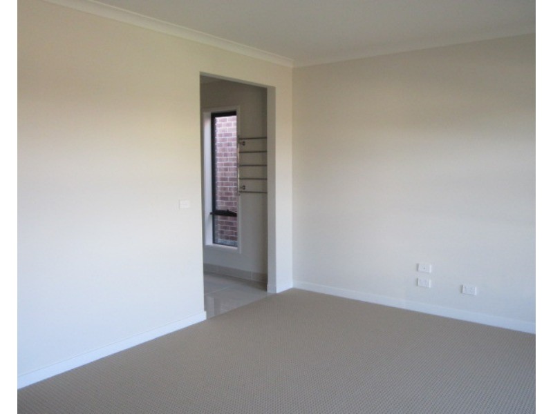 45 Karabair Street, Clyde North VIC 3978