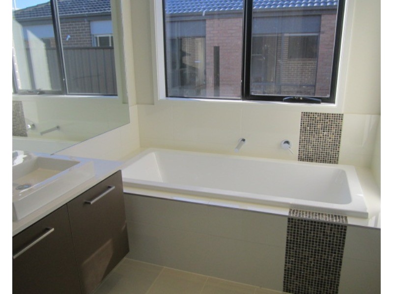 45 Karabair Street, Clyde North VIC 3978