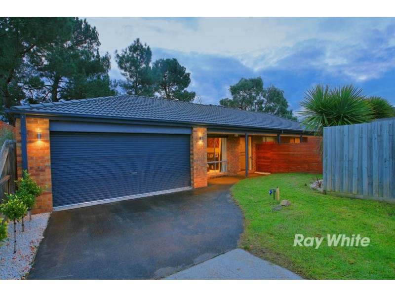 9 Ella Paige Place, Carrum Downs VIC 3201